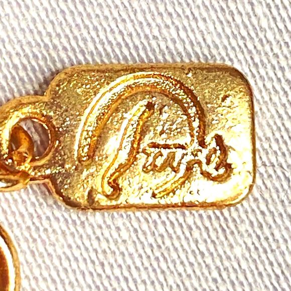 Signed Bib Necklace Fruity Pebbles Teardrop Acrylic Beads On Gold Tone Chain - Picture 12 of 12